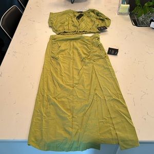 Women’s green 2 piece dress